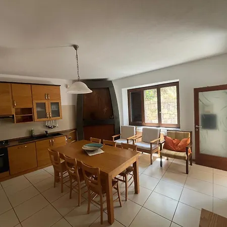 Casa Ziranu Sa Domo E Su Cantaru Gasthuis 3*