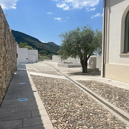Casa Ziranu Sa Domo E Su Cantaru * Orani
